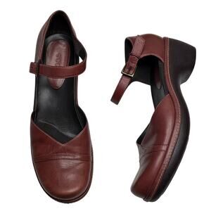 Ecco Ankle Strap Sculpted Mary Jane in Burgundy Red Leather Shoe S-383 Sz 40 EU